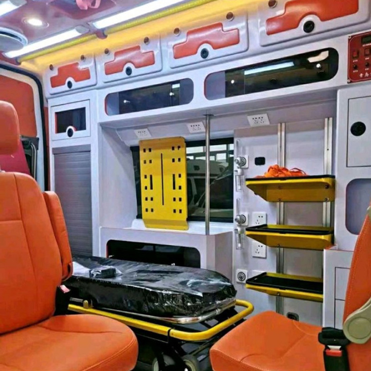 桃源长途救护车护送病人租赁价格